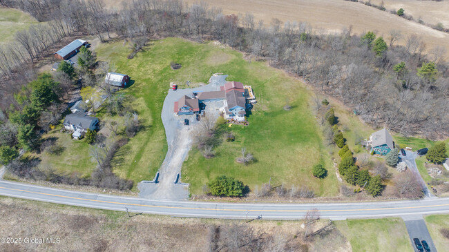 Building Photo - 298 Wilton Gansevoort Rd