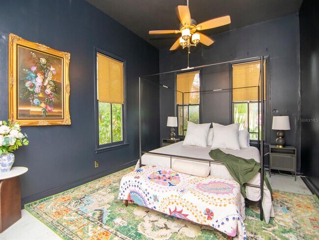 Building Photo - 2302 N Morgan St