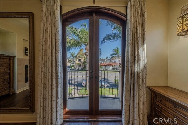 Building Photo - 525 15th St