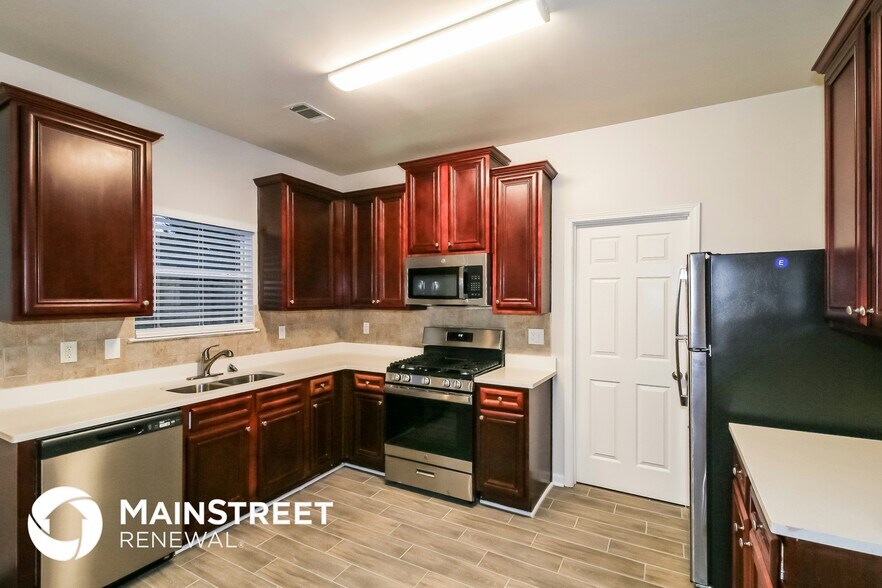 Building Photo - 1281 Heartwood Ave