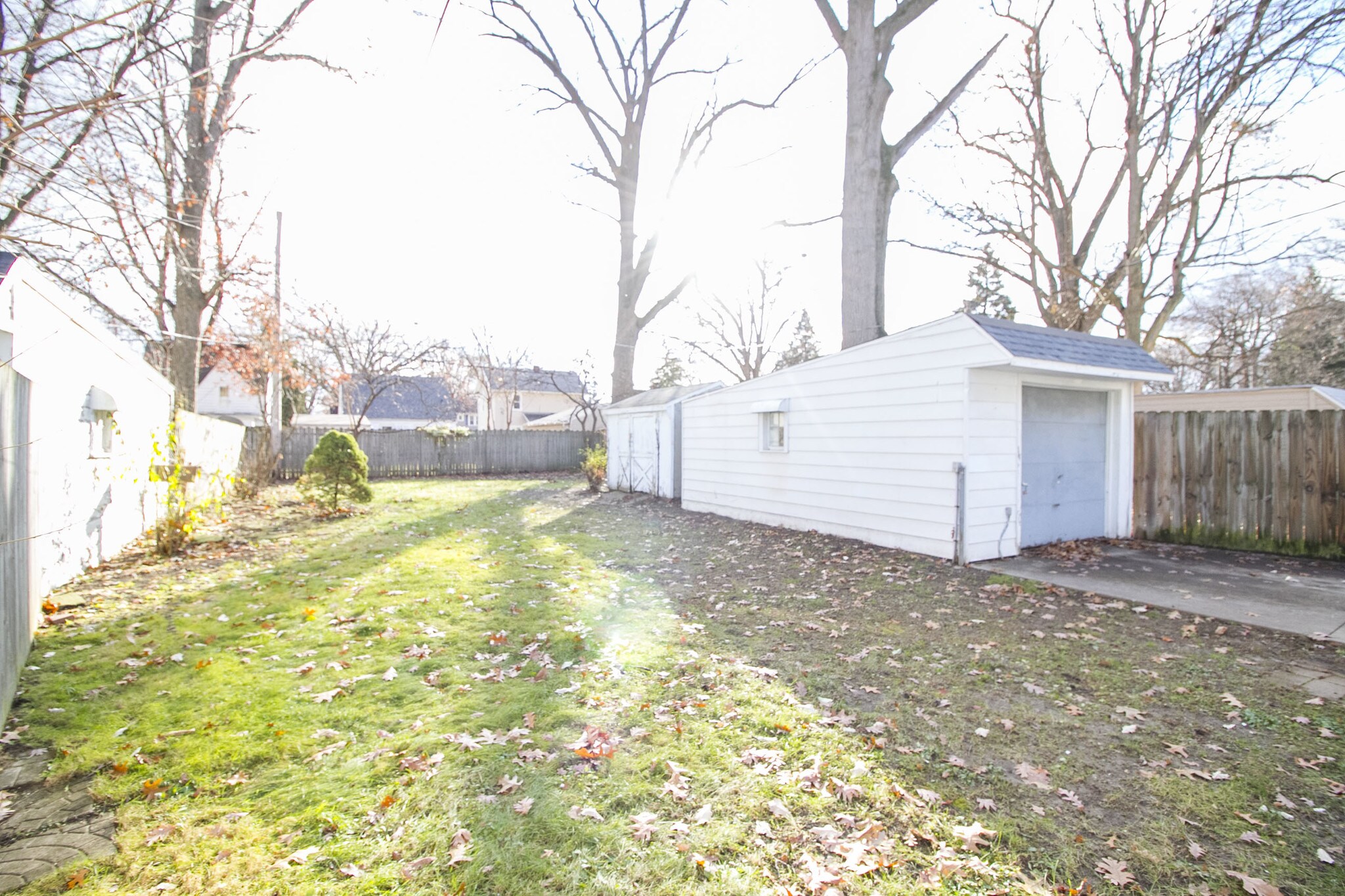 Building Photo - 2125 Loxley Rd