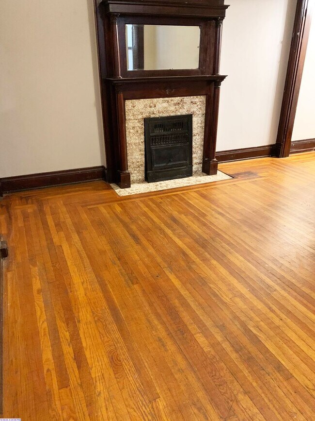 Building Photo - 3241 Jefferson Ave