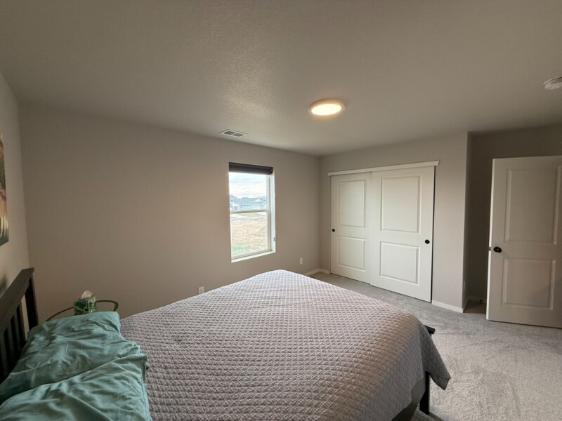 Building Photo - 450 Fairchild St