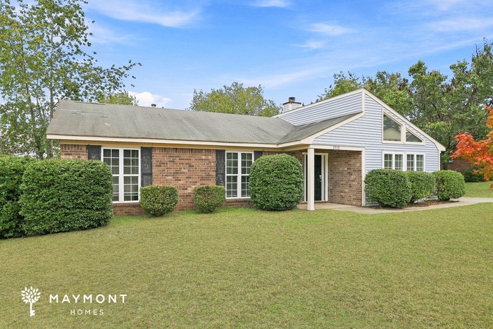 Building Photo - 3513 Hilltop Dr