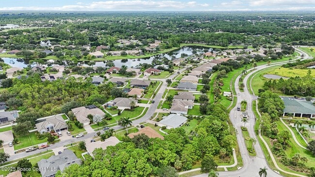 Building Photo - 2051 Thornwood Dr SE