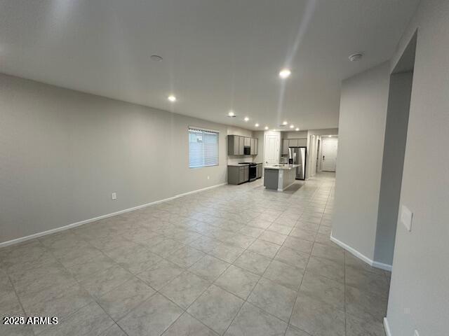 Building Photo - 3418 S 177th Dr