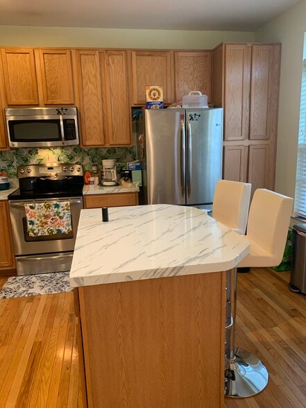 Building Photo - 2452 Abington Dr