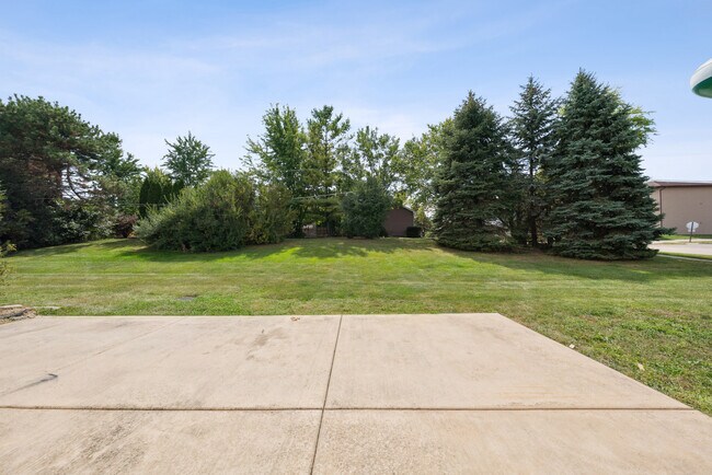 Building Photo - 11683 Joan Ave