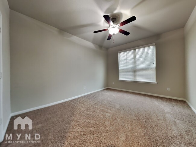 Building Photo - 14010 S Wind Cave Ct