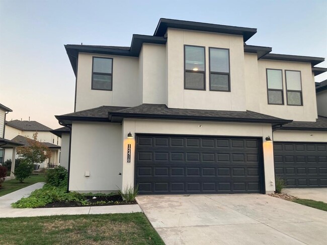 Building Photo - 12410 Maypole Bend