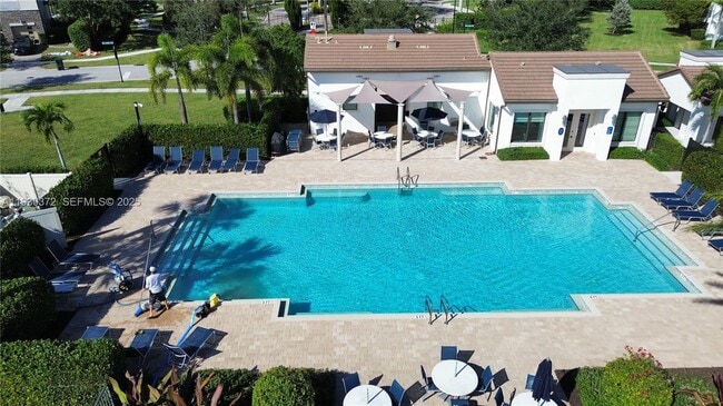 Building Photo - 4862 Navali Dr