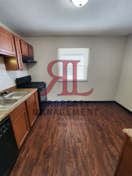 Building Photo - 264 Broad Meadows Blvd