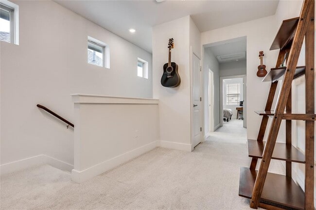 Building Photo - 8608 McKamy Dr