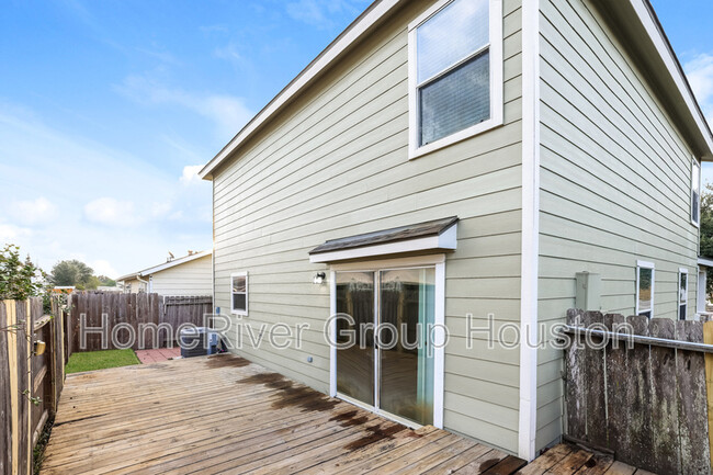 Building Photo - 2607 Skyview Grove Ct