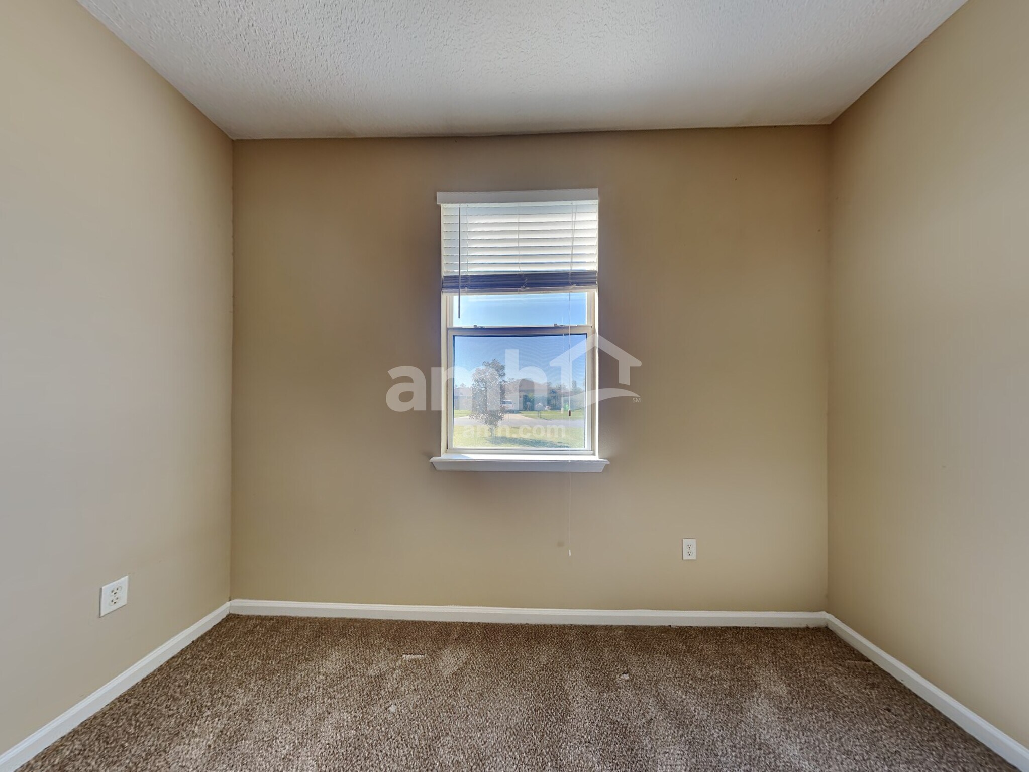 Building Photo - 86380 Cartesian Pointe Dr