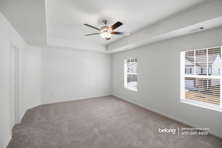 Building Photo - 101 Parkwood Dr