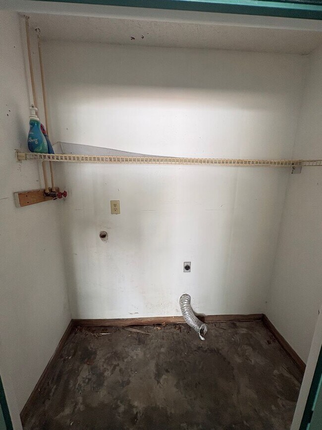 Building Photo - 316/318 Simpson St Duplex