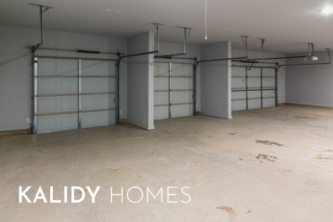 Building Photo - 1796 Salma Rd