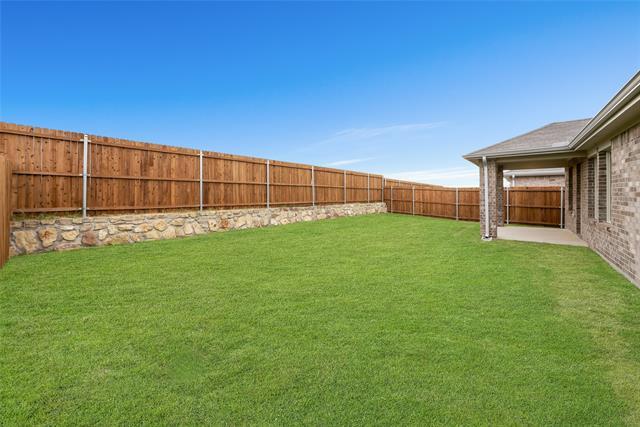 Building Photo - 2221 Horseshoe Ln