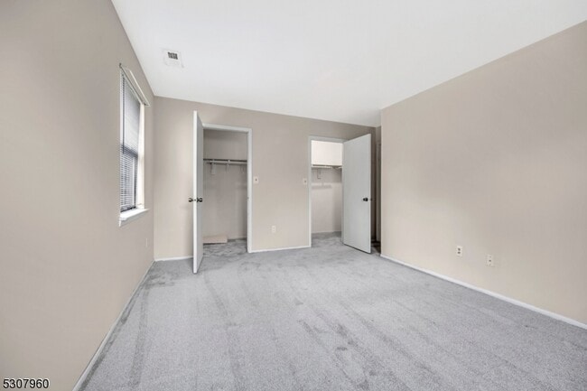 Building Photo - 116 Westminster Pl