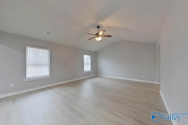 Building Photo - 496 Ford Chapel Rd