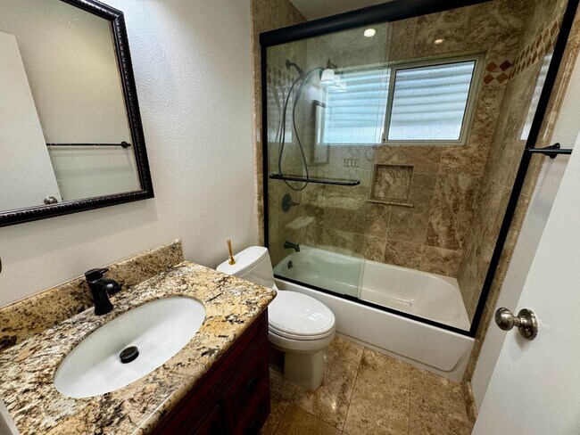 Building Photo - 1405 Antonio Ln