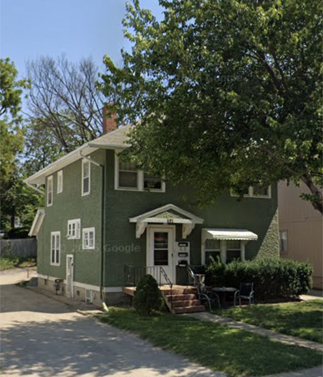 Building Photo - 121 N 36th St