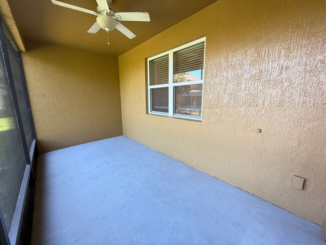Building Photo - 4/3.5 Home in Gated Community