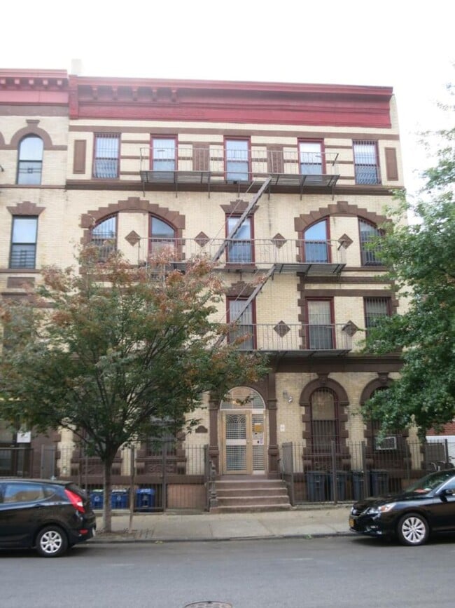 Building Photo - 442 St Marks Ave