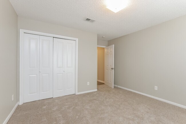 Building Photo - 7744 Ellis Dr