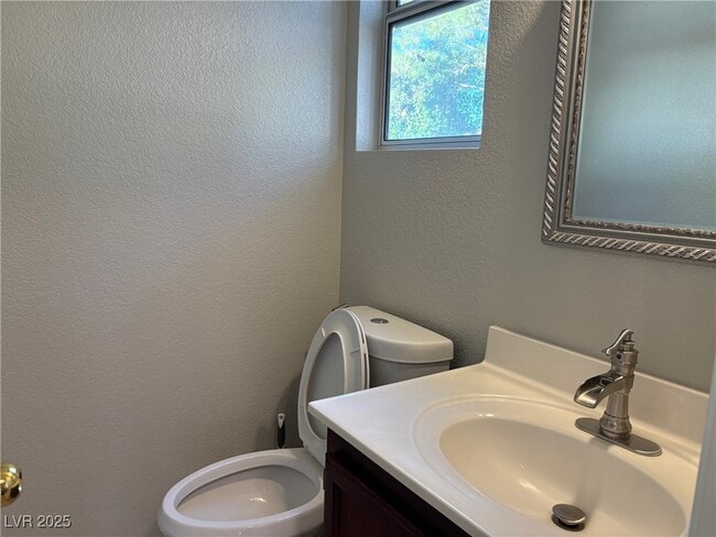 Building Photo - 9904 Via Delores Ave