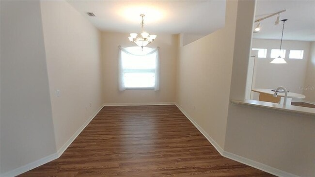 Building Photo - 7156 Spikerush Ct
