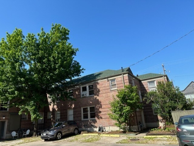 Building Photo - 1920 Richmond Ave.