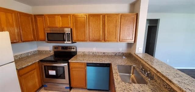 Building Photo - 1715 Manor Garden Mnr