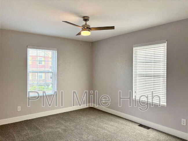 Building Photo - 12743 Leyden St
