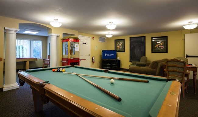 Building Photo - Pine Ridge Villas of Shelby Retirement