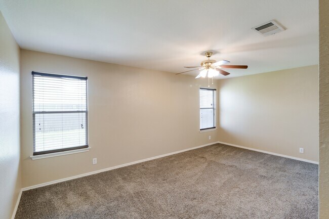 Building Photo - 8410 Sea Rim Dr
