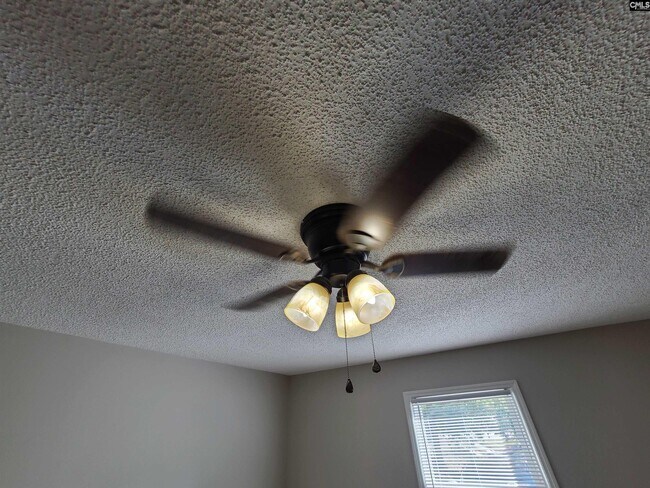 Building Photo - 134 Calvin Ct