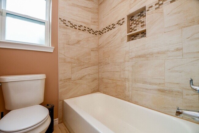 Building Photo - 3019 Ciderwood Dr