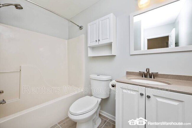 Building Photo - 7029 Pine Orchard Ct