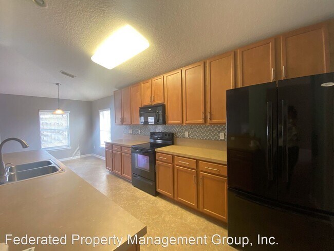 Building Photo - 6942 Southern Oaks Dr W