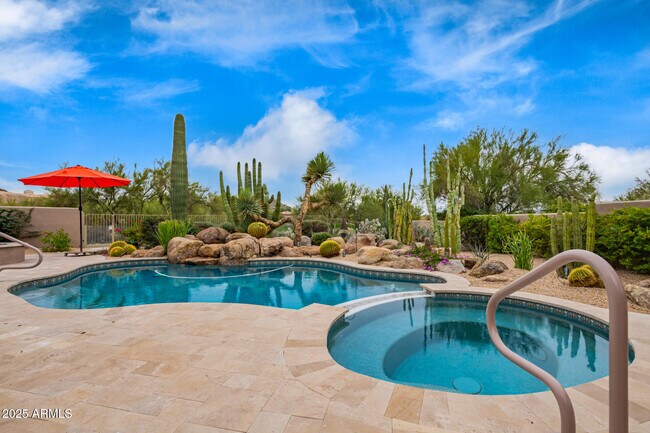 Building Photo - 7485 E Tumbleweed Dr