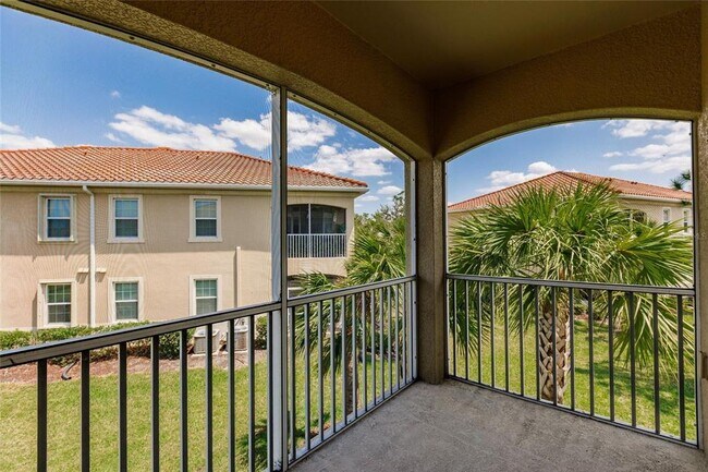 Building Photo - 3215 Oriole Dr