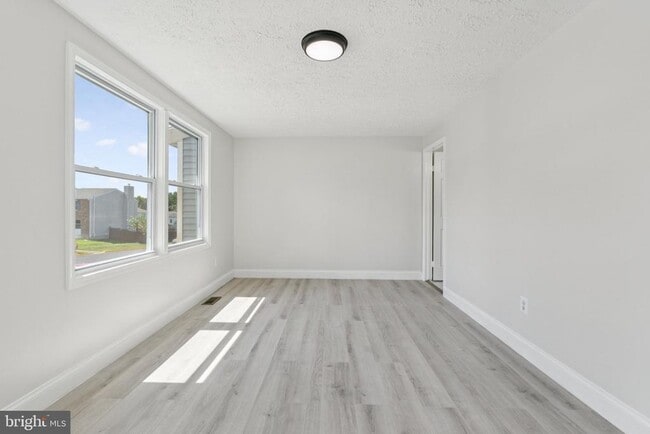 Building Photo - 3364 Longbow Ct