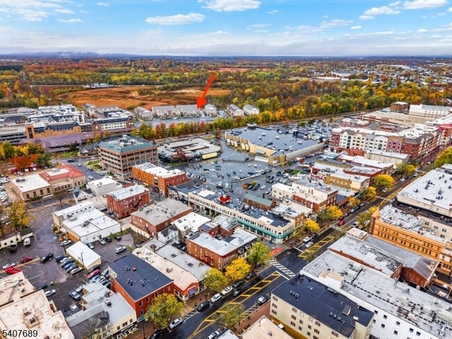 Building Photo - 105 Robeson St