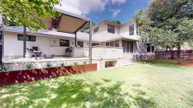 Building Photo - 3102 Foxfire Dr
