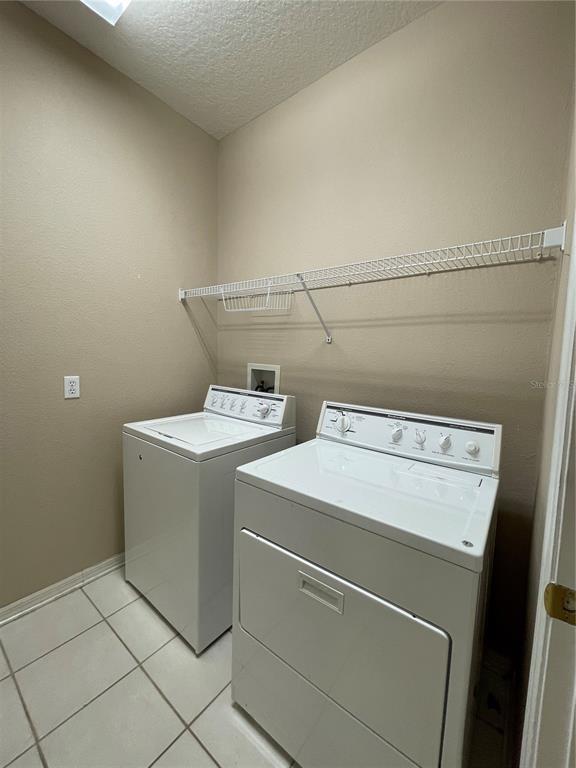 Building Photo - 5652 Rockfield Loop