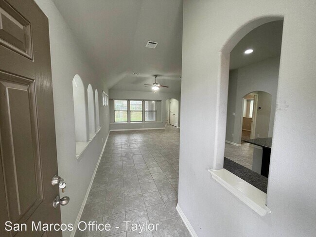 Building Photo - 3 br, 2 bath House - 113 Fort Griffin