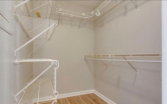 Building Photo - 8559 Falls Run Rd