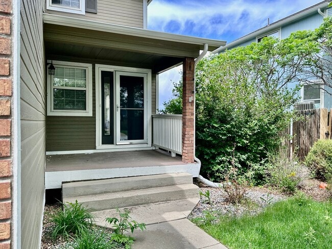 Building Photo - Conveniently Located Home in East Quincy H...